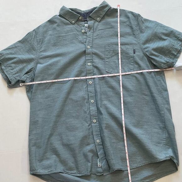 Hurley Essential Slub Cotton Short Sleeve Woven Button Down Shirt Blue/Green XXL - Picture 11 of 13
